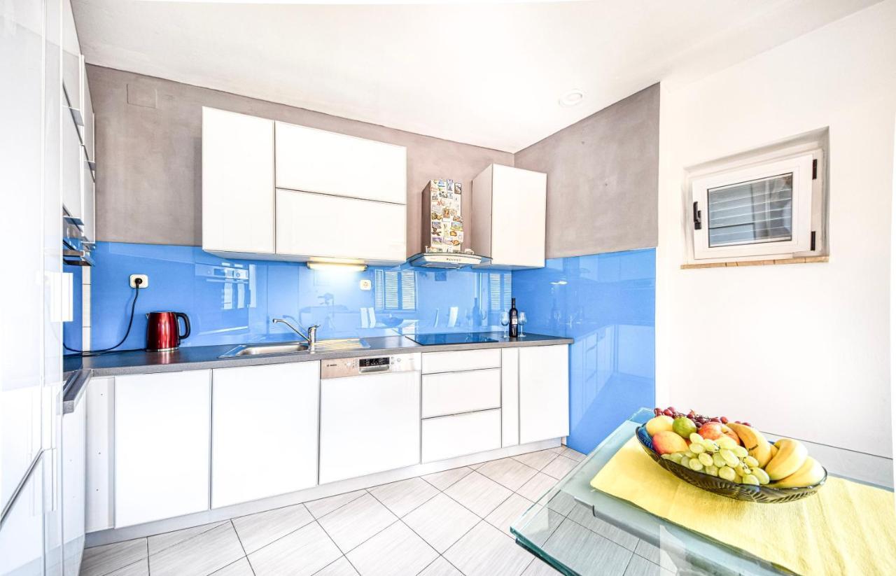 Apartman Andrej Povlja  Habitación foto